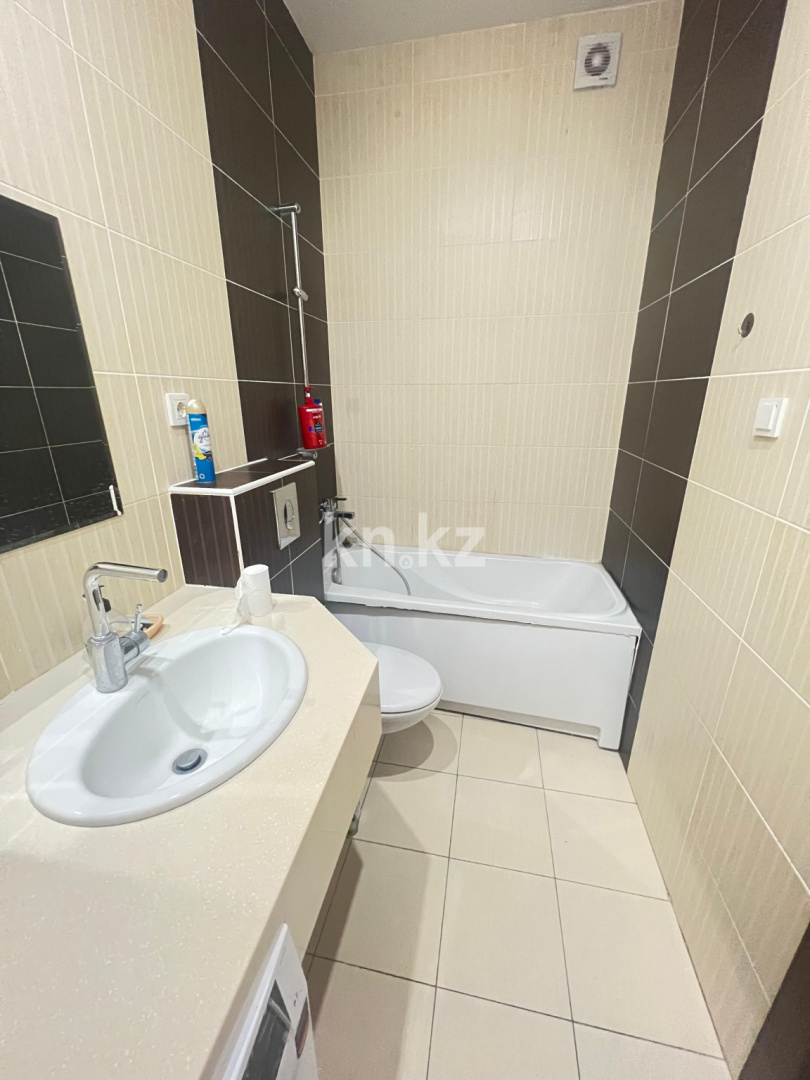 Аренда 2-комнатной квартиры, 60 м², ул. Сыганак, дом  62 - ул. Туркестан в Астане - фото 5