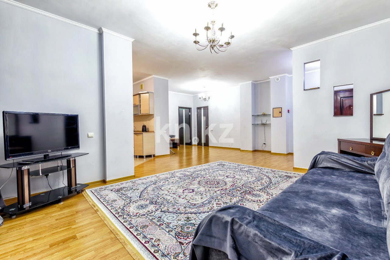 Аренда 2-комнатной квартиры посуточно, 75 м², ул. Достык, дом  5/1 - ул. Сауран в Астане - фото 2