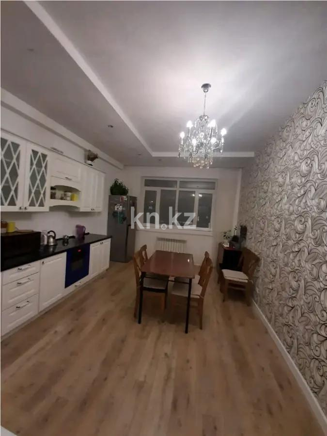 Продажа 2-комнатной квартиры, 93 м², пр. Абая, дом  150/230 в Алматы - фото 2