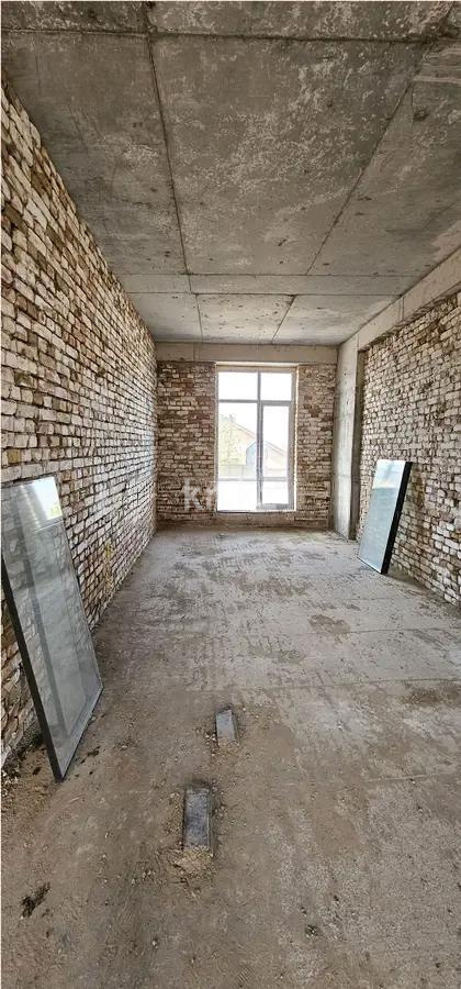 Продажа 2-комнатной квартиры, 88 м², ул. 16-я, дом  5 в Алматы - фото 2