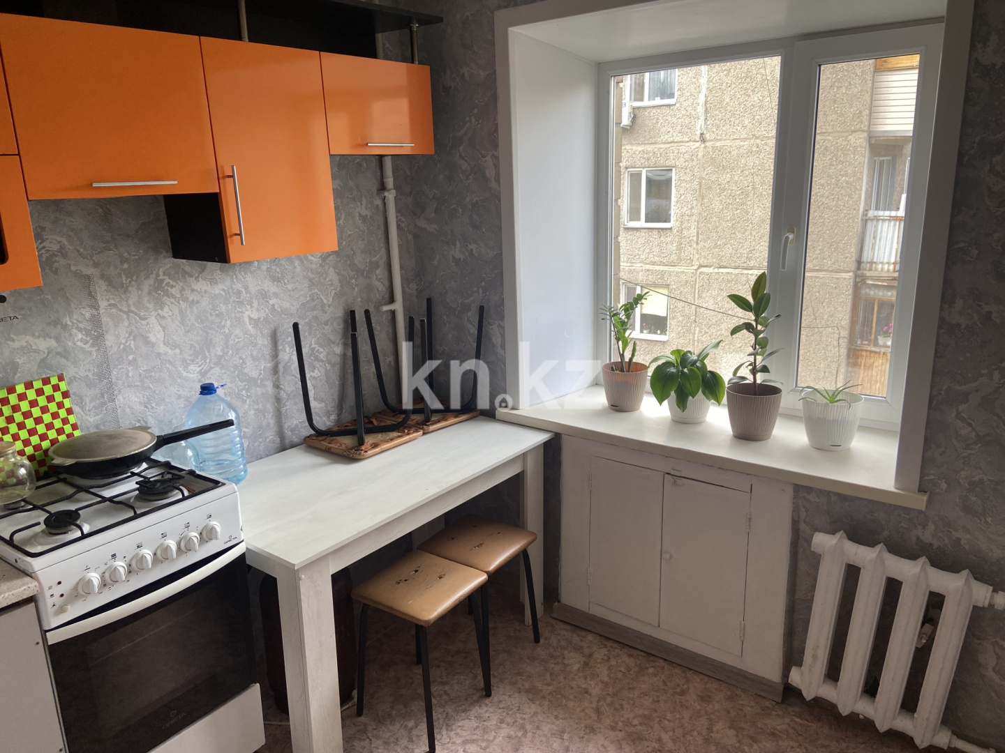 Продажа 3-комнатной квартиры, 55 м², 12-й мкр., дом  29 в Караганде - фото 8