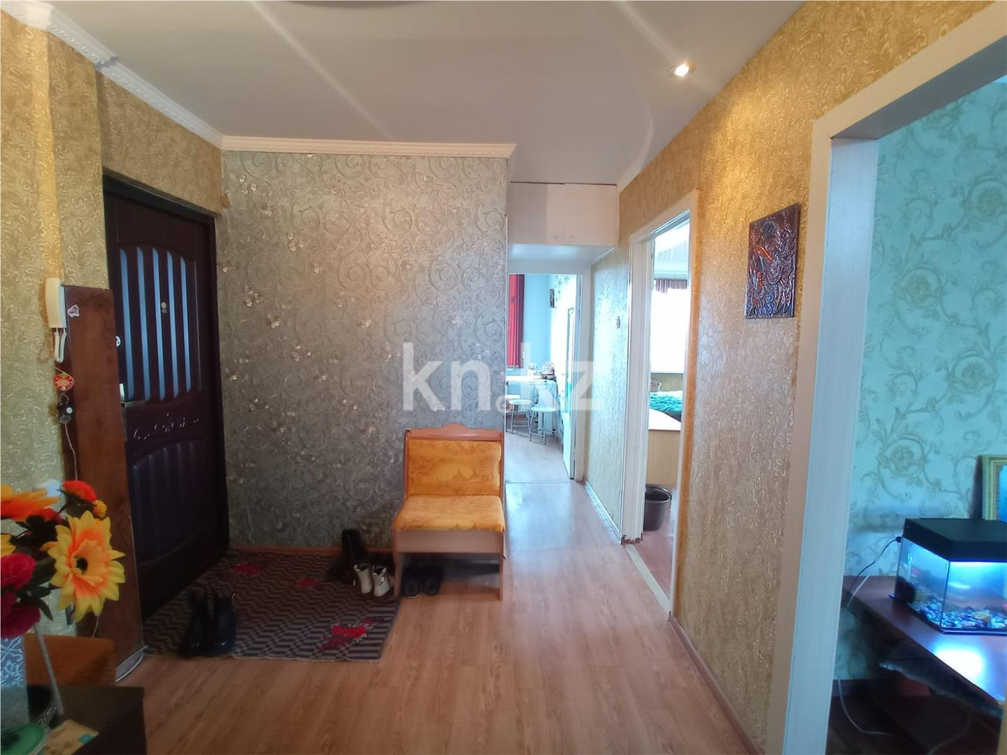 Продажа 3-комнатной квартиры, 62 м², мкр-н 22 в Караганде - фото 6