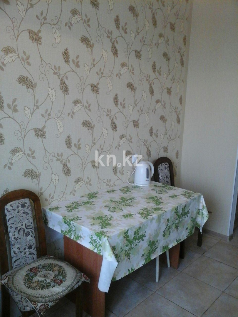 Аренда 1-комнатной квартиры посуточно, 50 м² в Астане - фото 16
