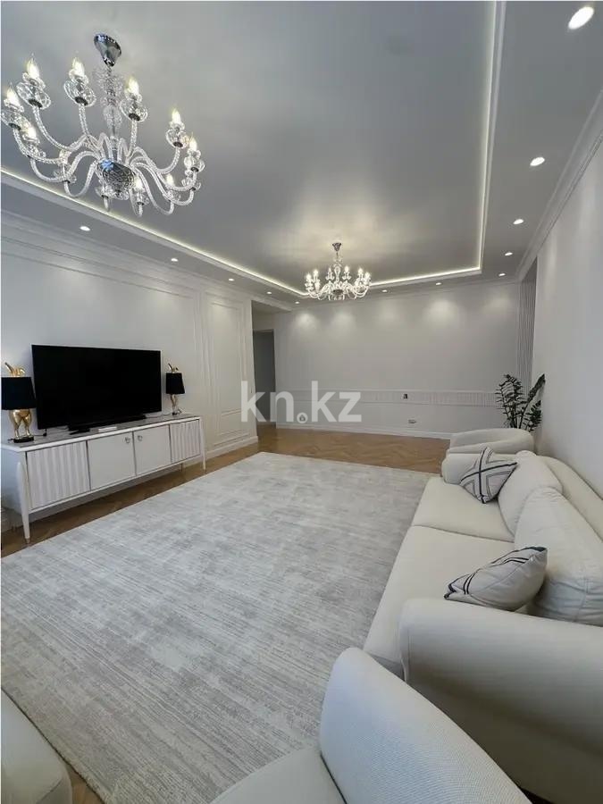 Продажа 4-комнатной квартиры, 130 м² в Астане
