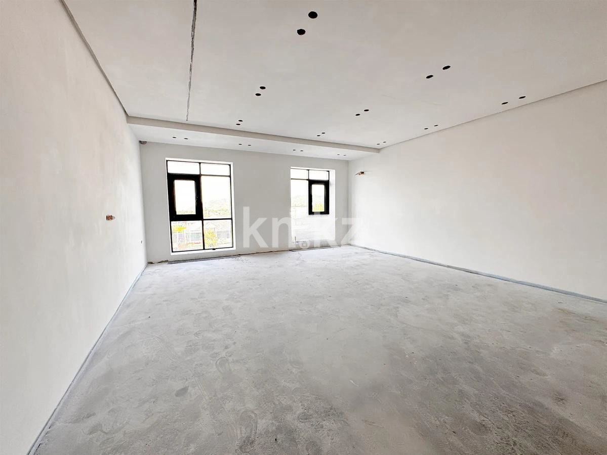 Продажа 5-комнатной квартиры, 370 м², ул. 4-я в Алматы - фото 10