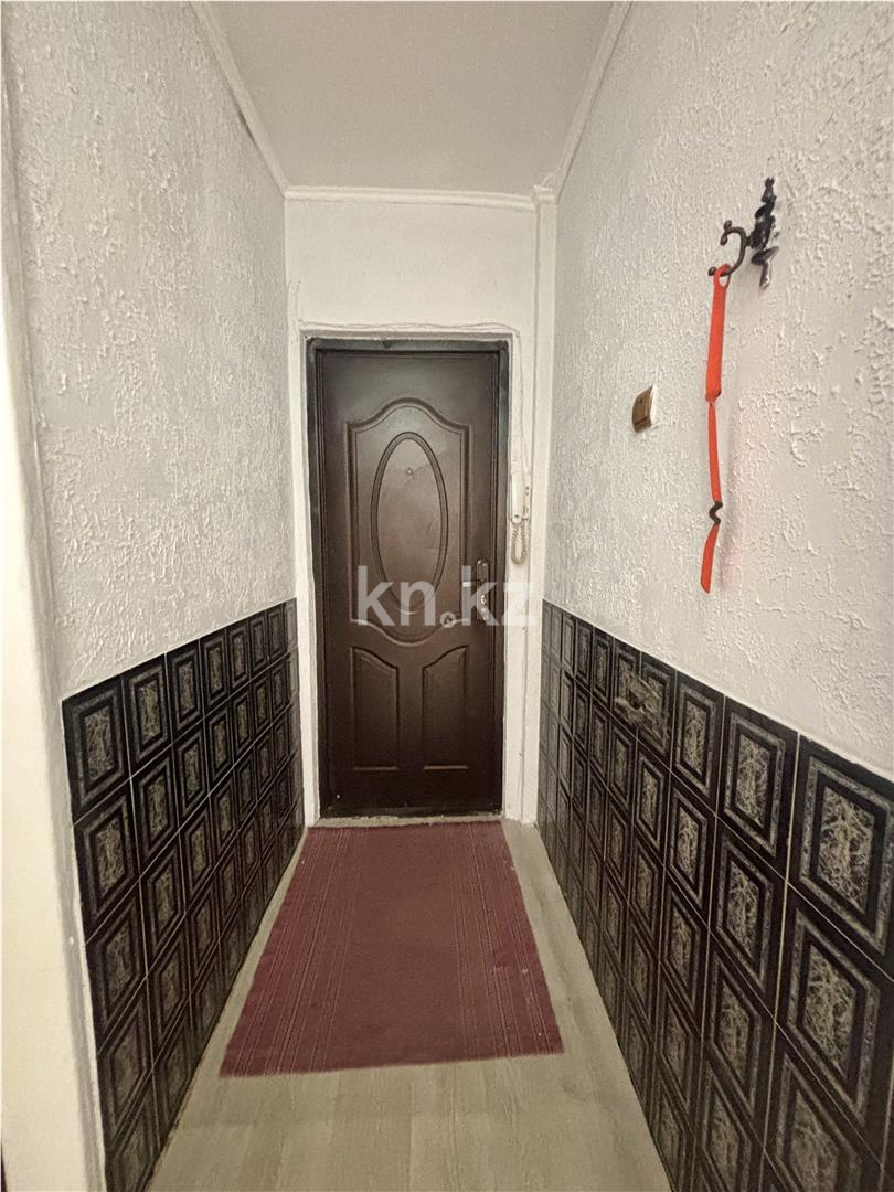 Продажа 2-комнатной квартиры, 47 м², мкр-н 22, дом  6 в Караганде - фото 10