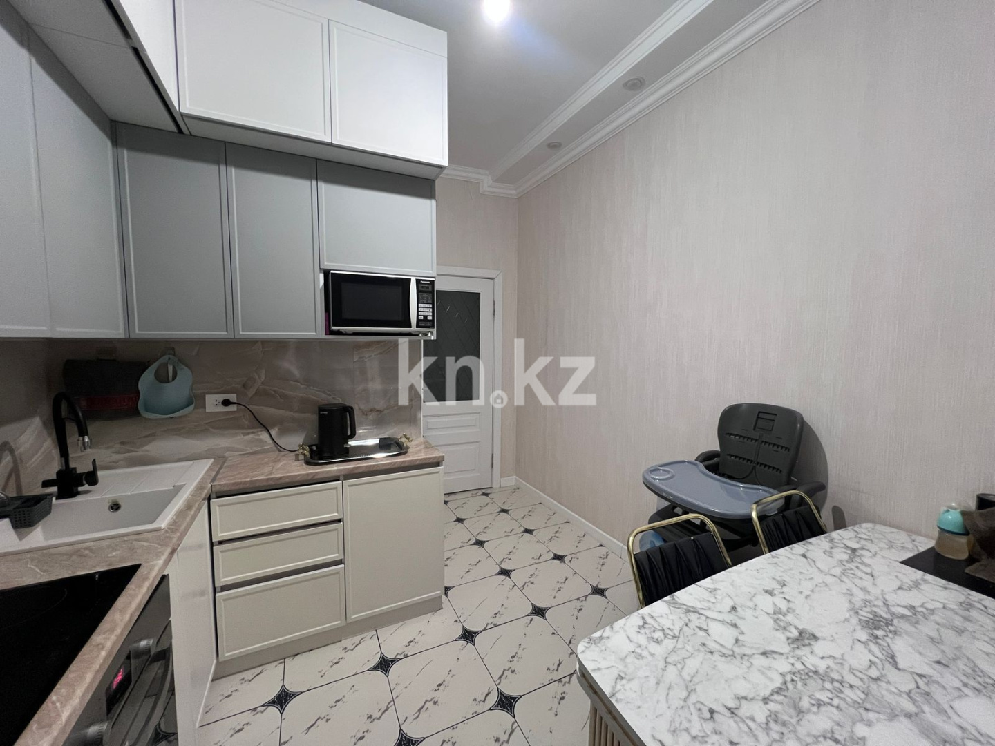 Продажа 3-комнатной квартиры, 74.7 м², ул. Дюсембекова, дом  44/2 в Караганде - фото 7