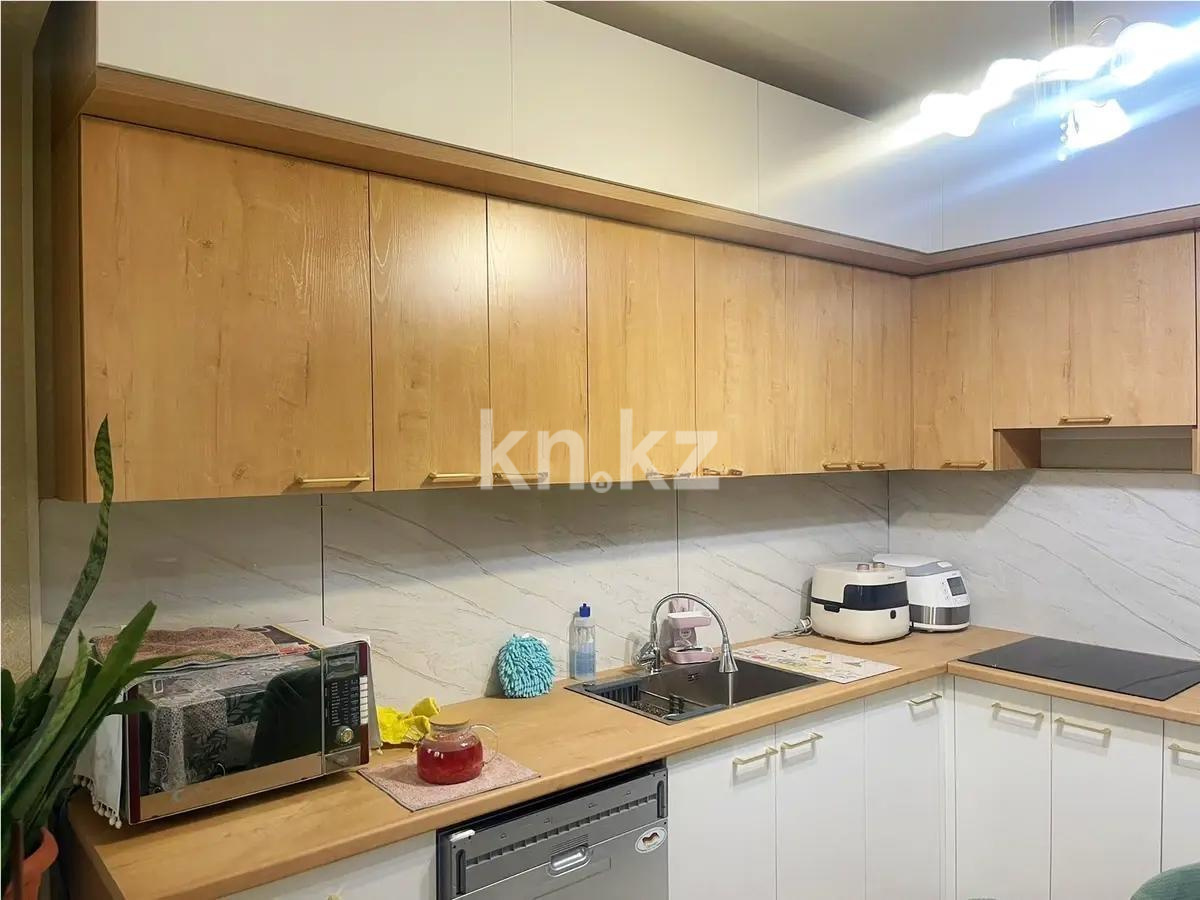 Продажа 3-комнатной квартиры, 86 м², ул. Толе би, дом  298/5 в Алматы - фото 4