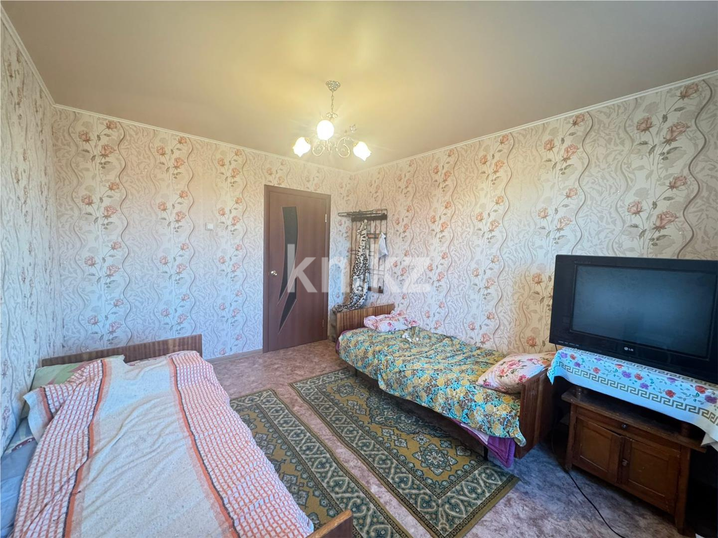 Продажа 2-комнатной квартиры, 51 м², мкр-н 8-й, дом  142 в Темиртау - фото 3