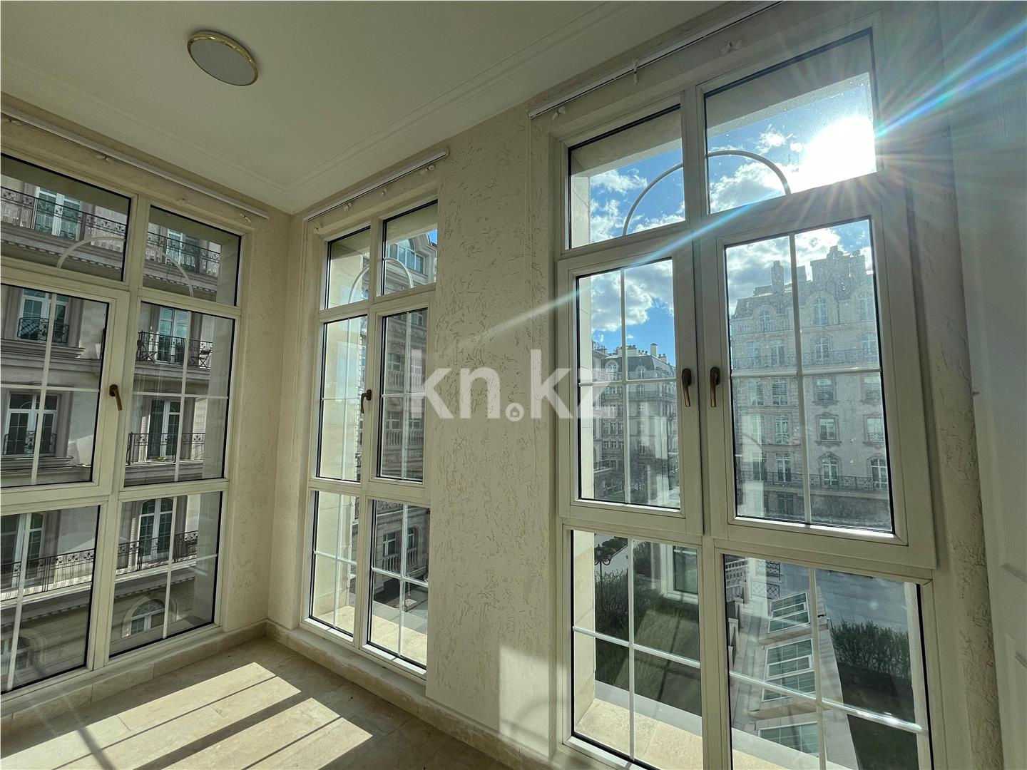 Продажа 4-комнатной квартиры, 220 м² в Астане - фото 24