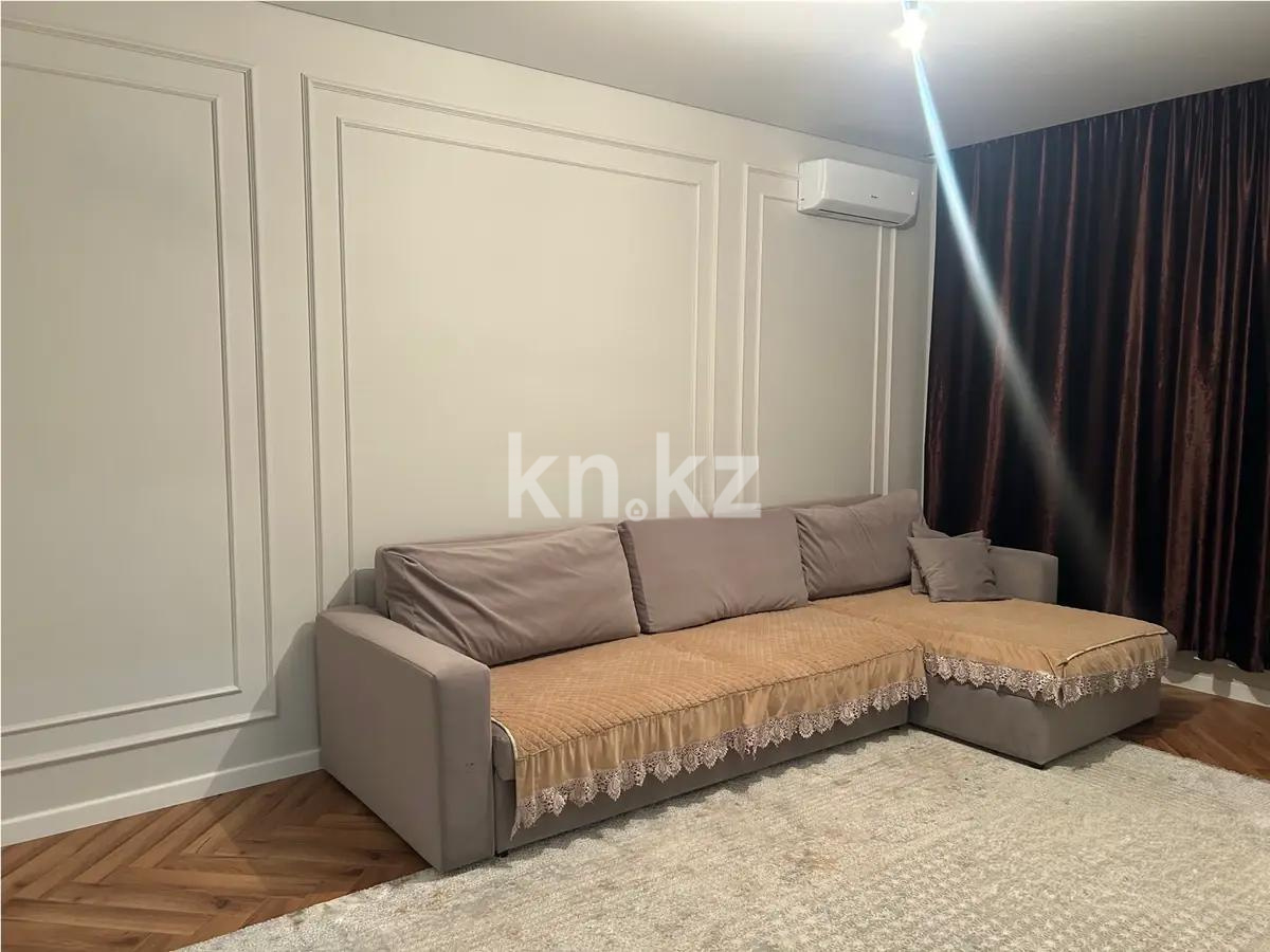 Продажа 2-комнатной квартиры, 65 м², мкр-н Аксай-1, дом  17 в Алматы