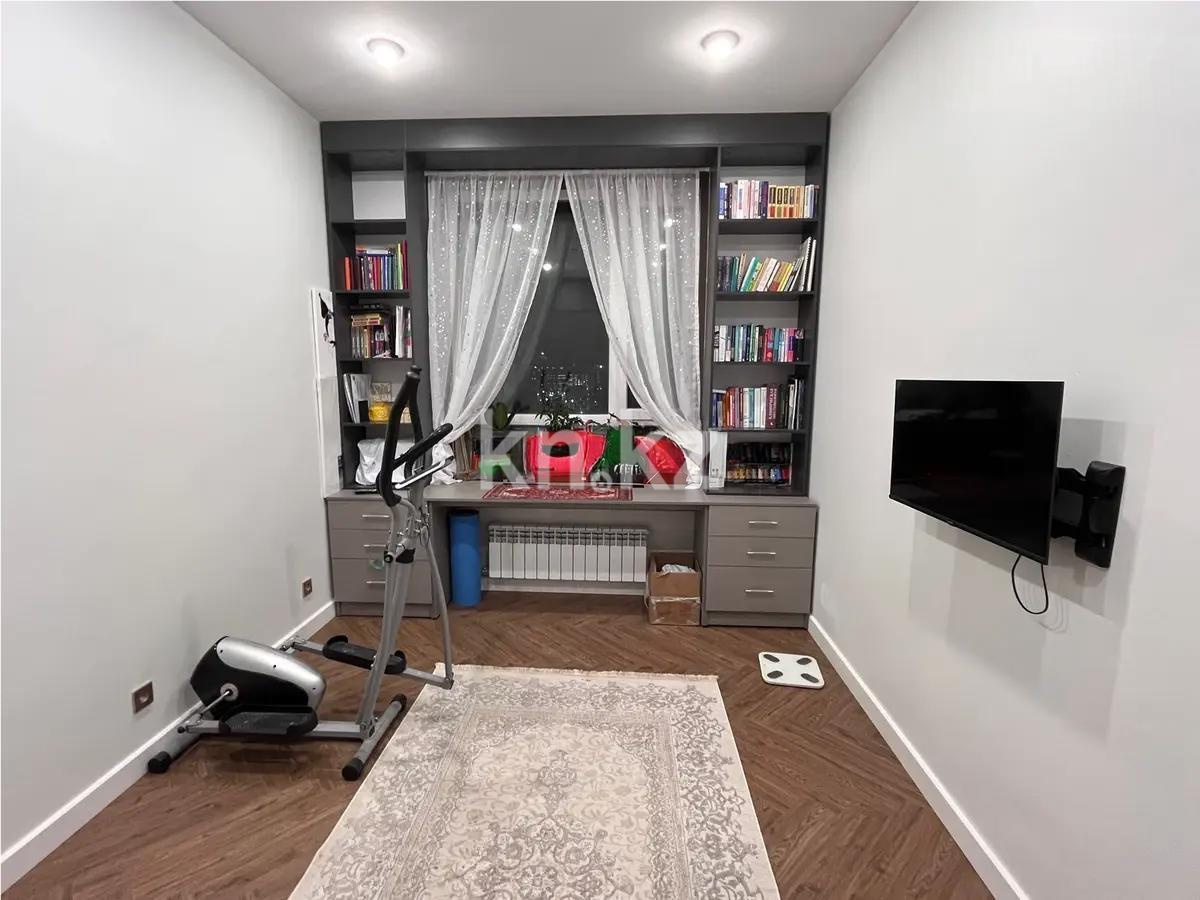 Продажа 3-комнатной квартиры, 83 м², ул. Казыбек би, дом  3/2 в Астане - фото 2