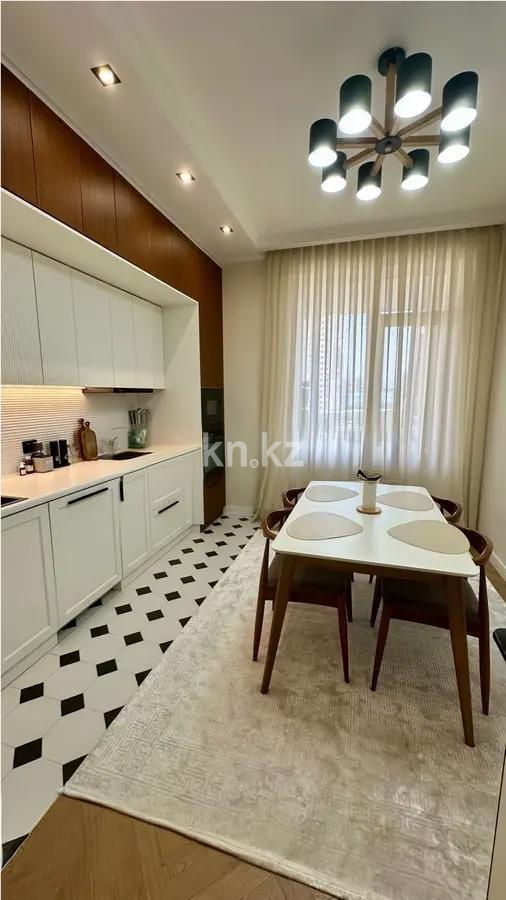 Продажа 2-комнатной квартиры, 75 м², ул. Калдаякова, дом  8/2 в Астане - фото 3