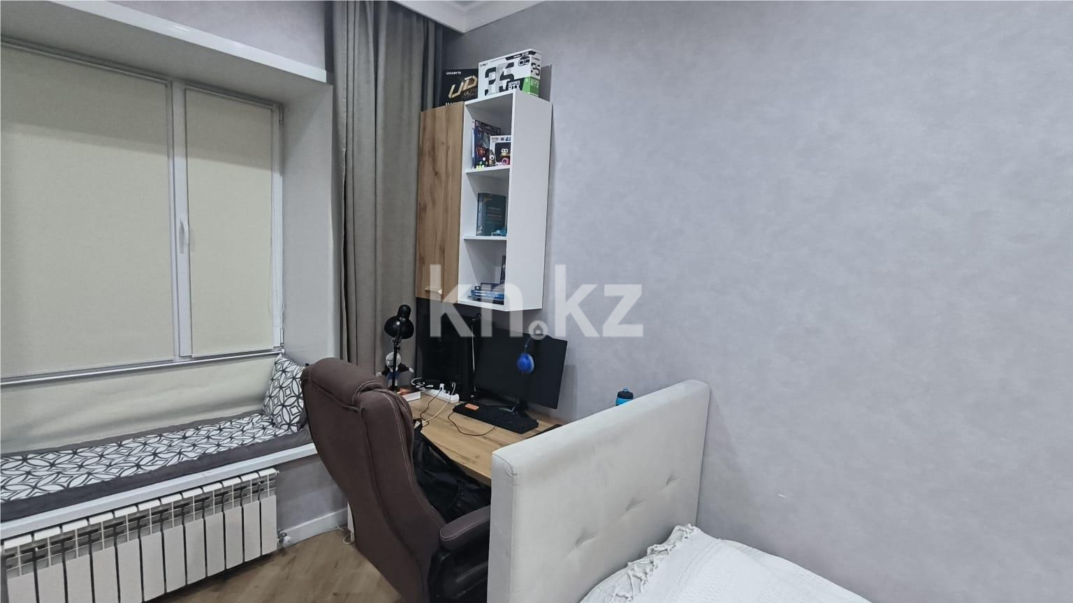 Продажа 3-комнатной квартиры, 86 м², 137 учетный квартал в Караганде - фото 12