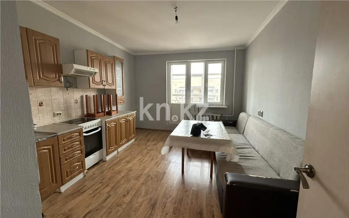 Продажа 2-комнатной квартиры, 80 м², пр. Кошкарбаева, дом  40/1 в Астане - фото 2