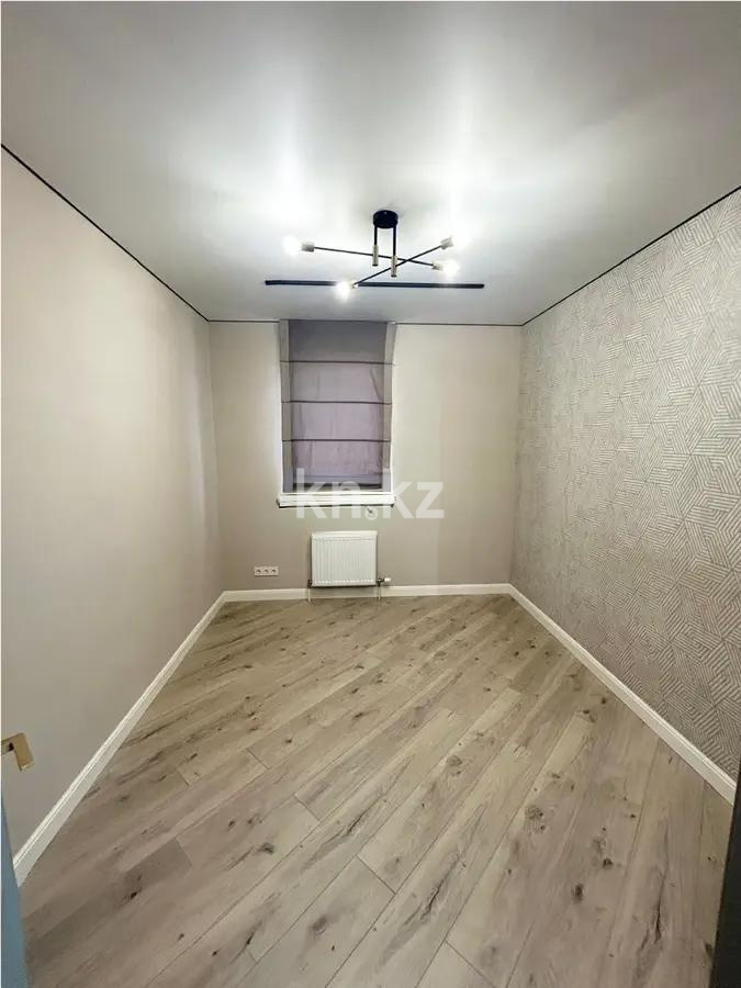 Продажа 3-комнатной квартиры, 60 м², пр. Туран, дом  55/13 в Астане - фото 3