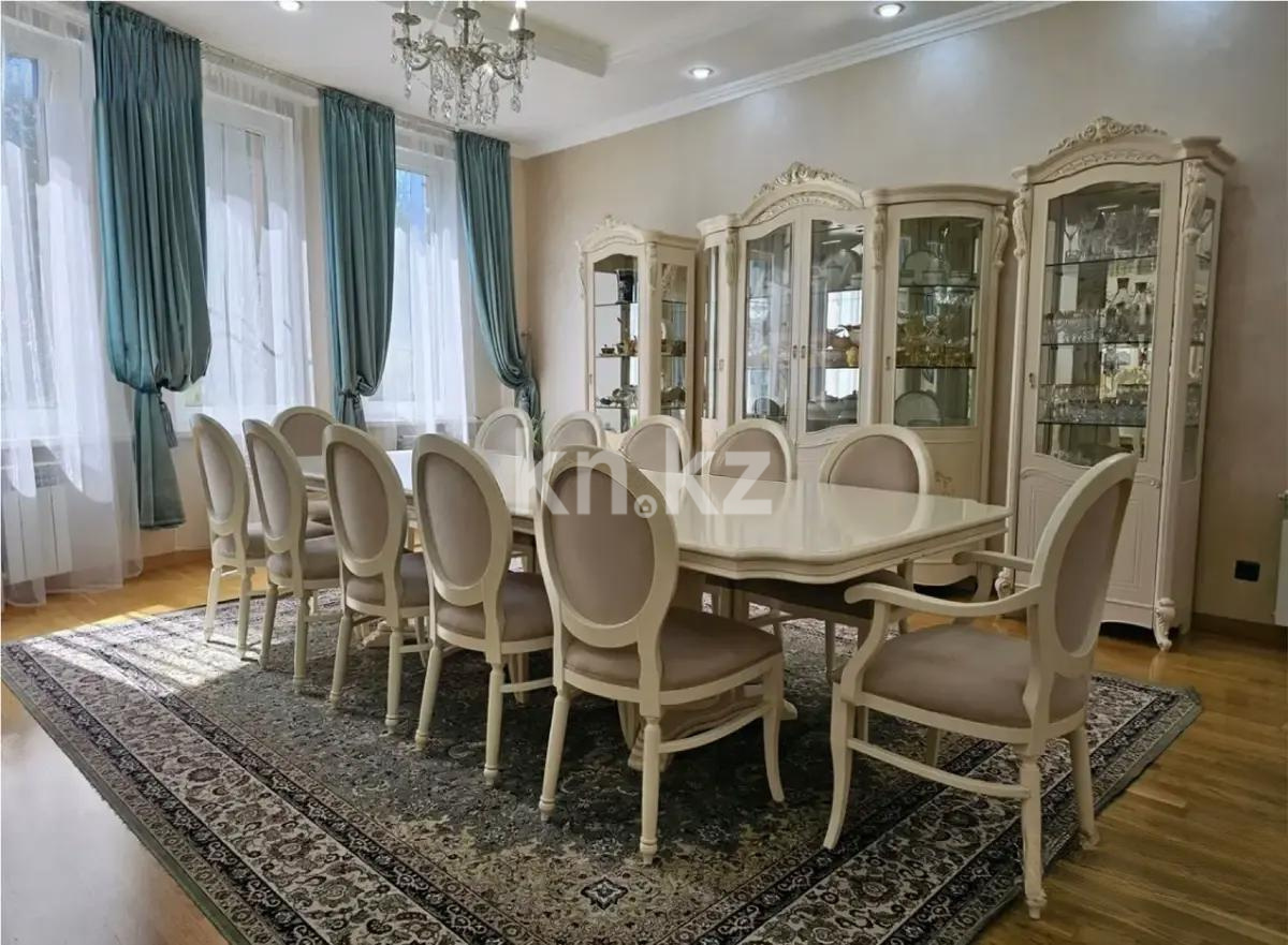 Продажа 5-комнатной квартиры, 211.1 м² в Алматы