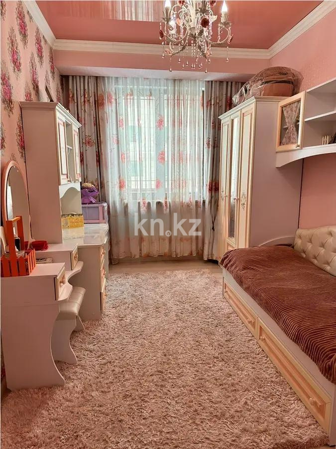 Продажа 6-комнатной квартиры, 175 м², ул. Варламова, дом  33 в Алматы - фото 2