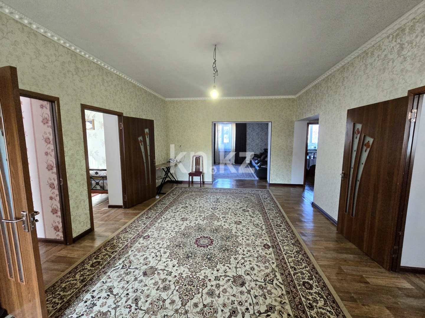 Продажа 5-комнатного дома, 184 м², Самал-3 мкр-н, дом  1111 в Шымкенте - фото 5