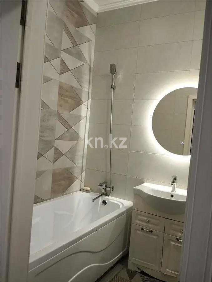 Продажа 2-комнатной квартиры, 64 м², ул. Жошы хана, дом  23 в Астане - фото 4