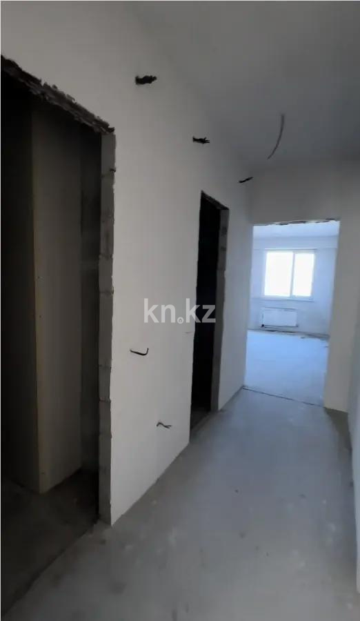 Продажа 2-комнатной квартиры, 56.3 м², ул. Северное Кольцо, дом  92/2 в Алматы - фото 2