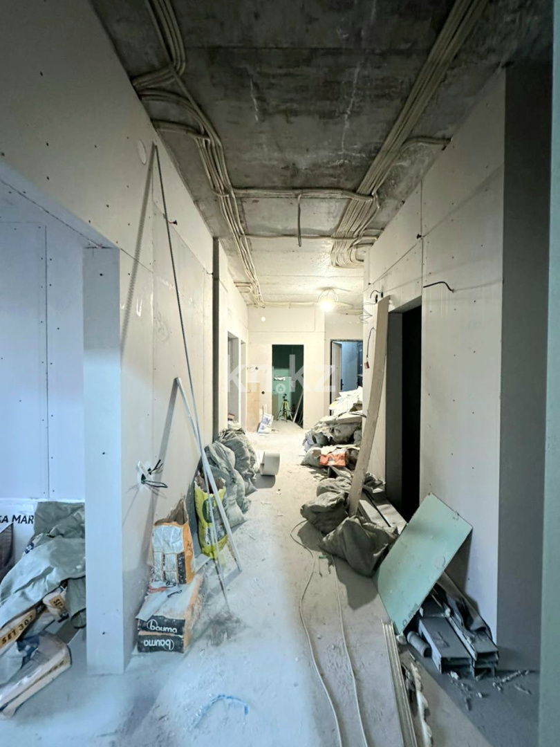 Продажа 3-комнатной квартиры, 108 м², ул. Октябрьская, дом  126 в Шымкенте - фото 16