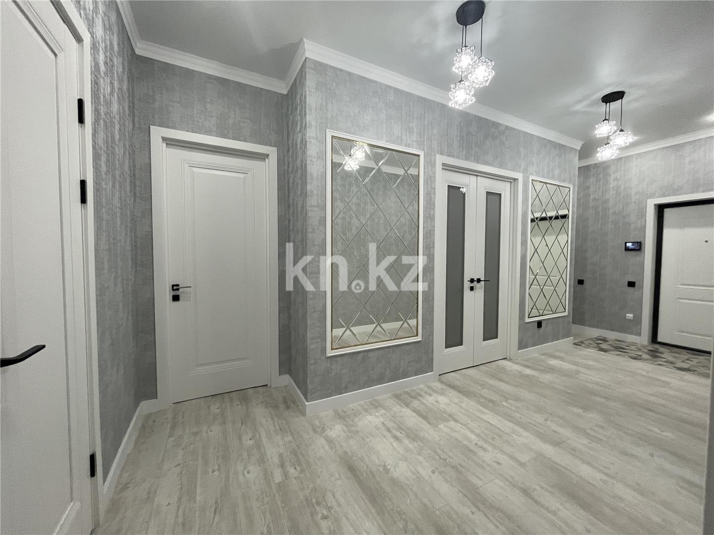 Продажа 3-комнатной квартиры, 95 м², мкр-н Степной-4 в Караганде - фото 20