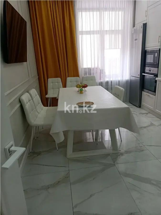 Продажа 3-комнатной квартиры, 100 м², пр. Строителей, дом  33/4 в Караганде - фото 2