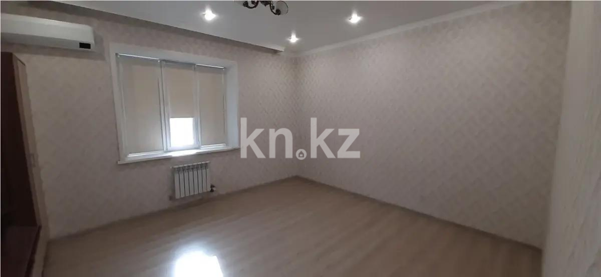 Продажа 2-комнатной квартиры, 65 м² в Караганде