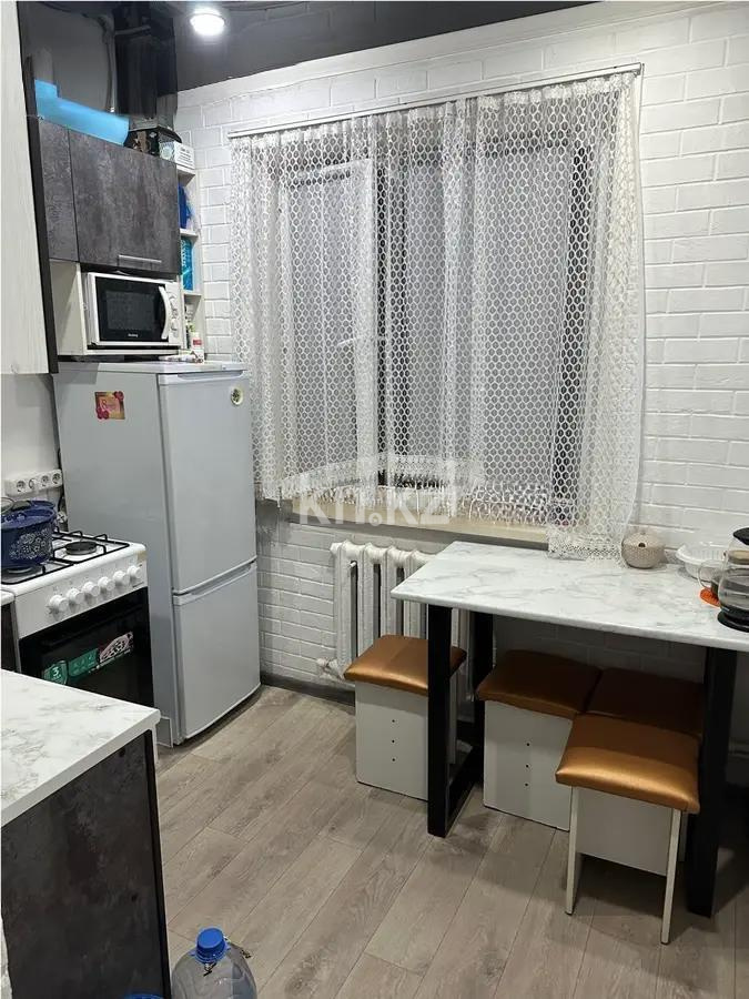Продажа 1-комнатной квартиры, 30 м², мкр-н 22, дом  13 в Караганде - фото 2
