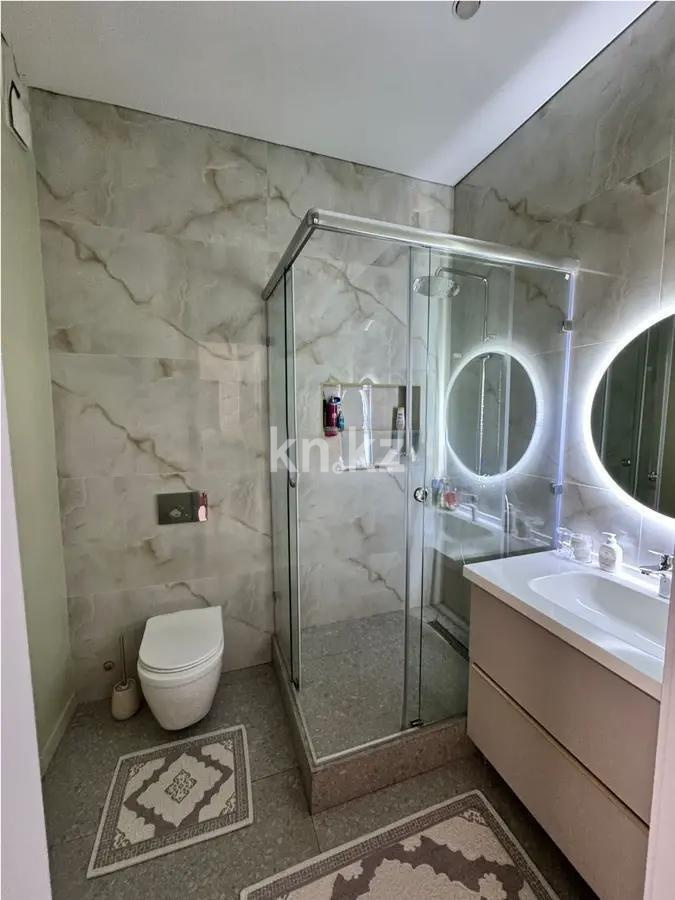 Продажа 2-комнатной квартиры, 63 м², пр. Абая, дом  164 в Алматы - фото 5