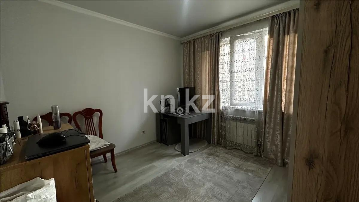 Продажа 3-комнатной квартиры, 70.4 м² в Алматы - фото 2