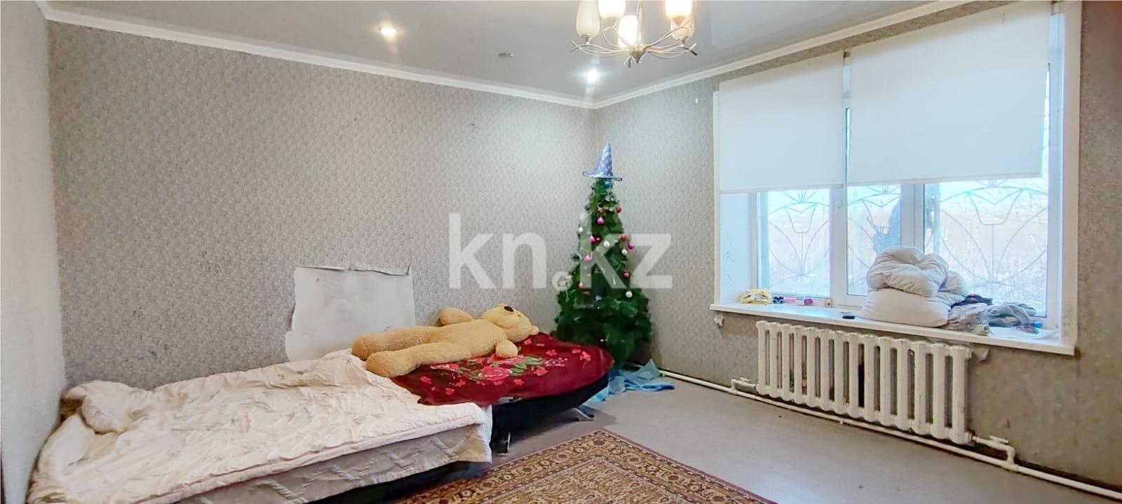 Продажа 2-комнатной квартиры, 64 м² в Караганде