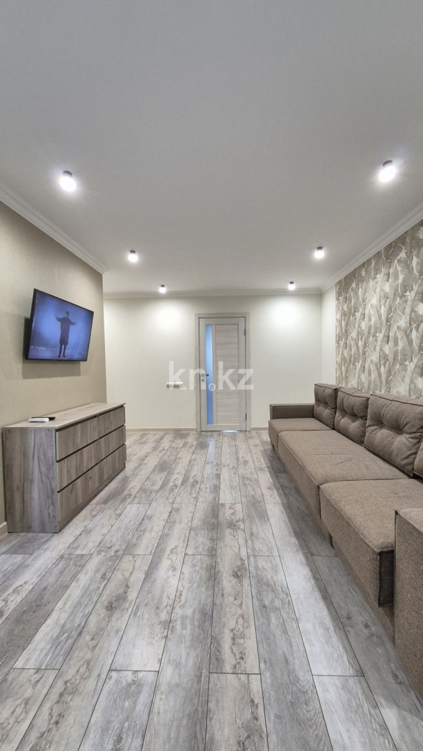 Продажа 2-комнатной квартиры, 43 м², пр. Азаттык, дом  67 в Атырау - фото 3