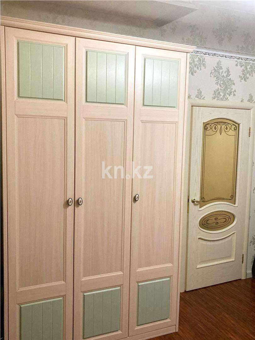 Продажа 3-комнатной квартиры, 70 м², ул. Сарыарка, дом  6 в Караганде - фото 4