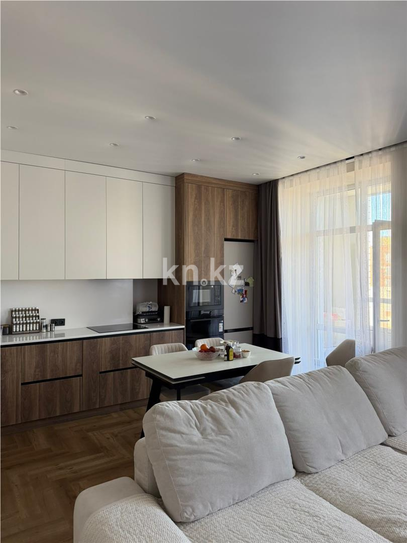 Продажа 3-комнатной квартиры, 106 м² в Караганде