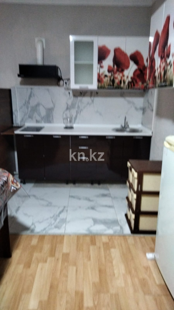 Аренда 3-комнатного дома, 135 м², ул. Нуршайыкова в Алматы - фото 6