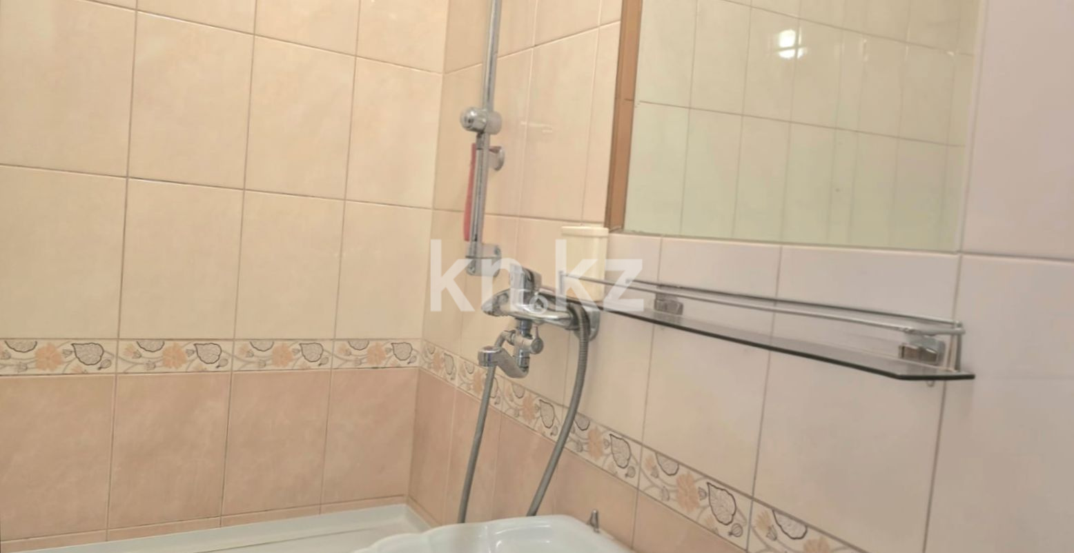Продажа 3-комнатной квартиры, 63.2 м² в Усть-Каменогорске - фото 10