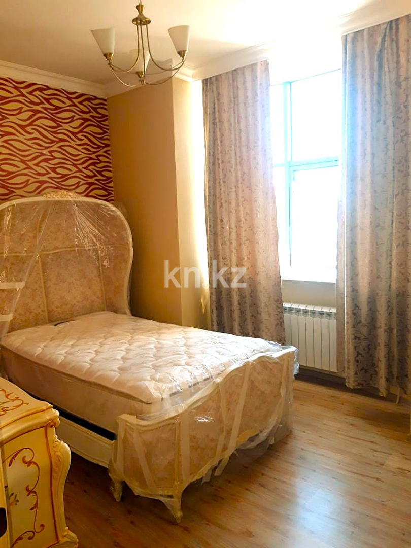 Продажа 5-комнатной квартиры, 152 м², ул. Баянауыл, дом  1 - Центр города, Золотой квадрат, район Школы-гимназии №31 в Астане - фото 19