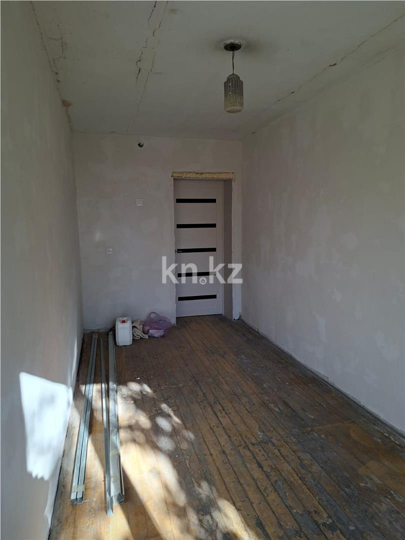 Продажа 2-комнатной квартиры, 41 м², ул. Ермекова в Караганде - фото 4