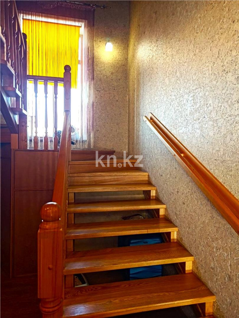 Продажа 7-комнатного дома, 260 м² в Караганде - фото 10