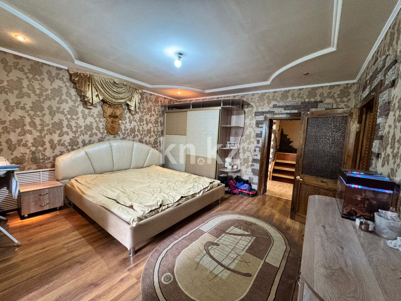 Продажа 5-комнатного дома, 373 м² в Караганде - фото 9