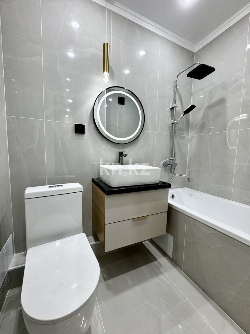 Продажа 2-комнатной квартиры, 35 м² в Алматы - фото 12