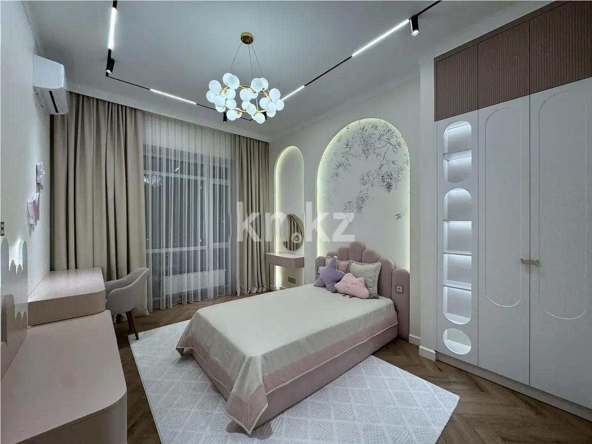 Продажа 4-комнатной квартиры, 165 м² в Астане - фото 3