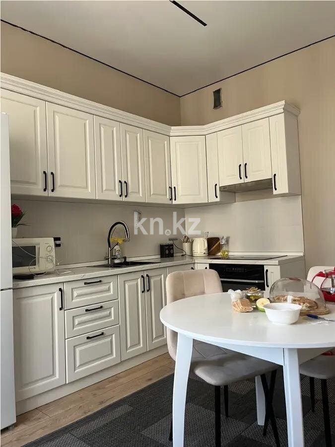 Продажа 1-комнатной квартиры, 40.5 м² в Алматы - фото 2