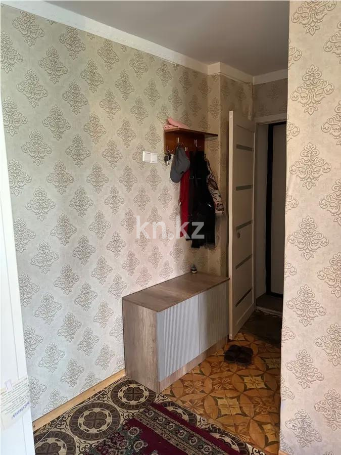 Продажа 1-комнатной квартиры, 36 м², 12 мкр. в Караганде - фото 3