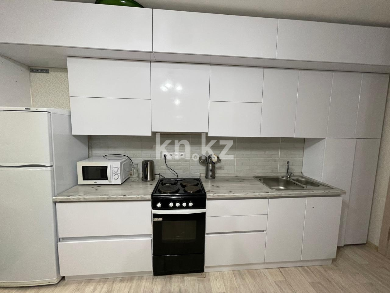 Продажа 1-комнатной квартиры, 42 м², мкр-н Орбита-1 в Караганде - фото 4