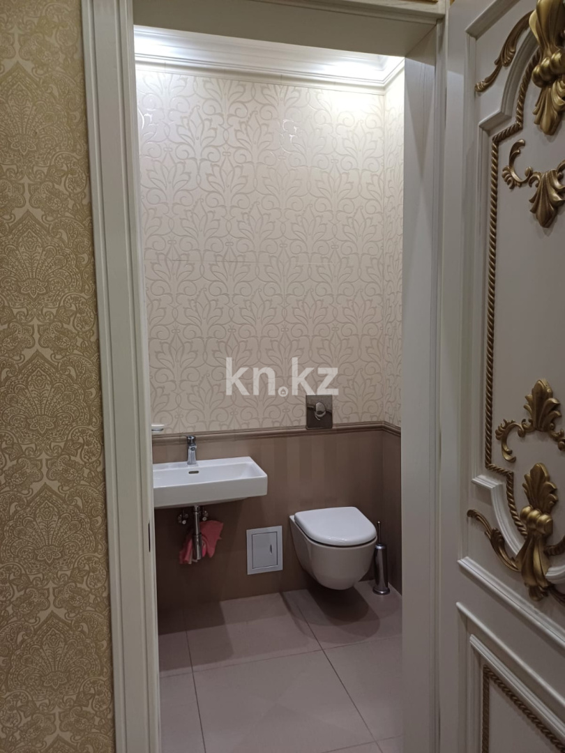 Продажа 5-комнатной квартиры, 270 м², ул. Бокейхана, дом  14 в Астане - фото 5