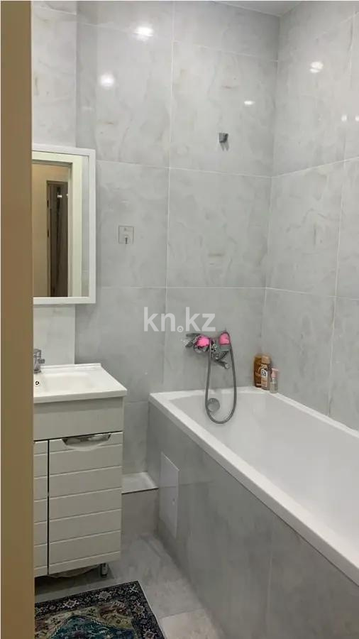 Продажа 2-комнатной квартиры, 60 м², ул. Нажимеденова, дом  29 в Астане - фото 4