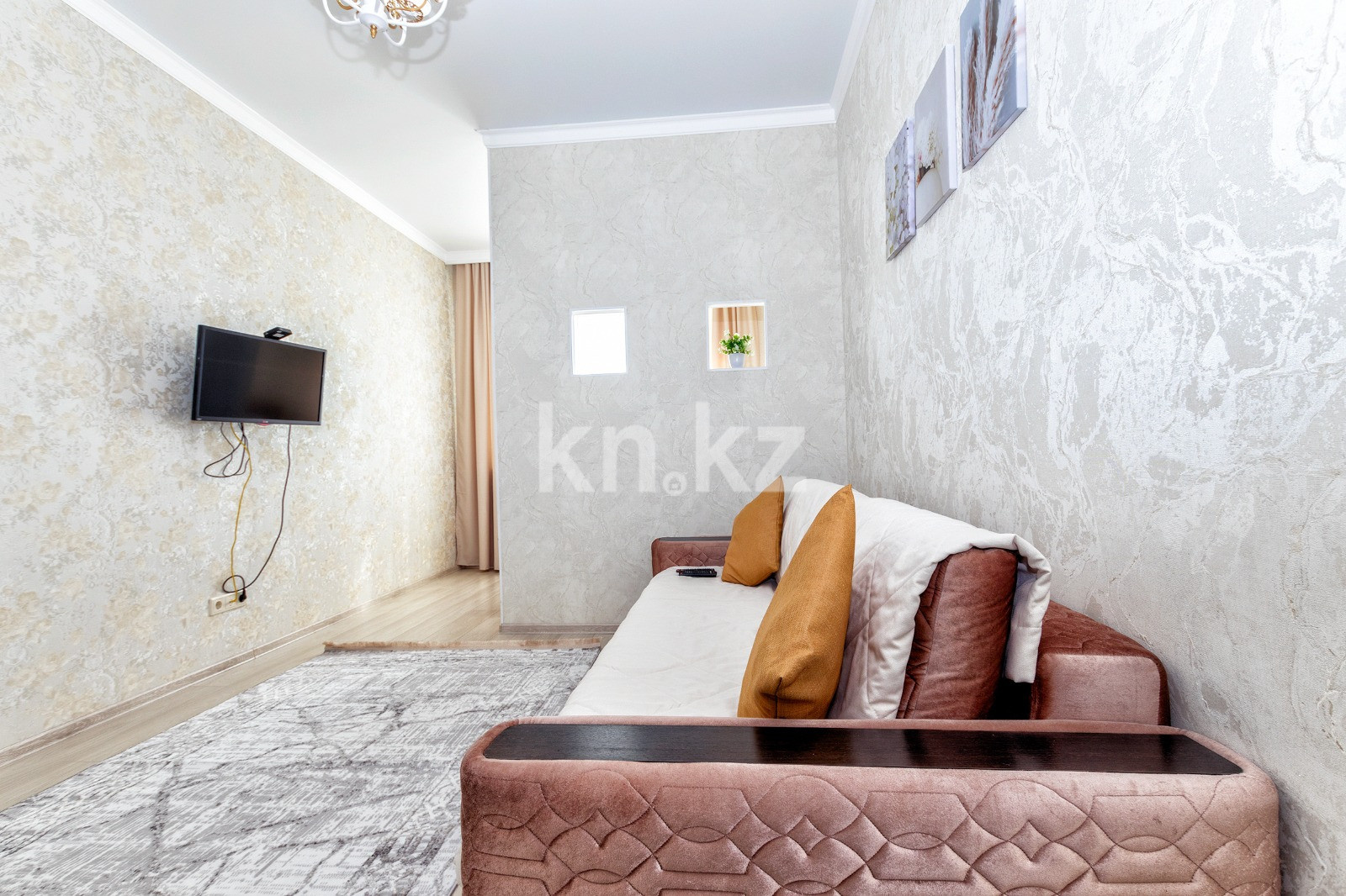 Аренда 1-комнатной квартиры посуточно, 44 м², ул. Сауран, дом  10б - ул. Достык в Астане - фото 5